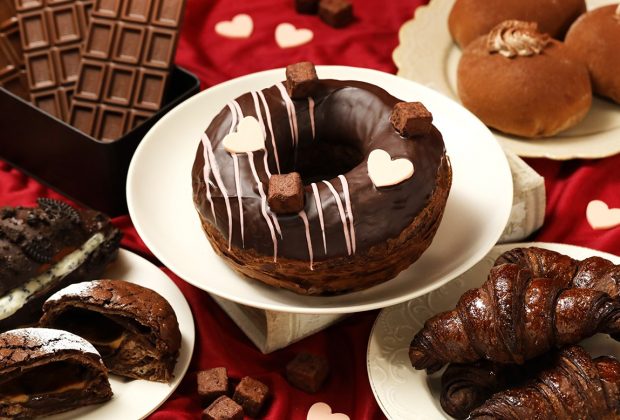 【祝開店！大放出セール開催中】 バレンタインシーズンに先駆けた、冬を彩るチョコパン！『ハート 調理器具
