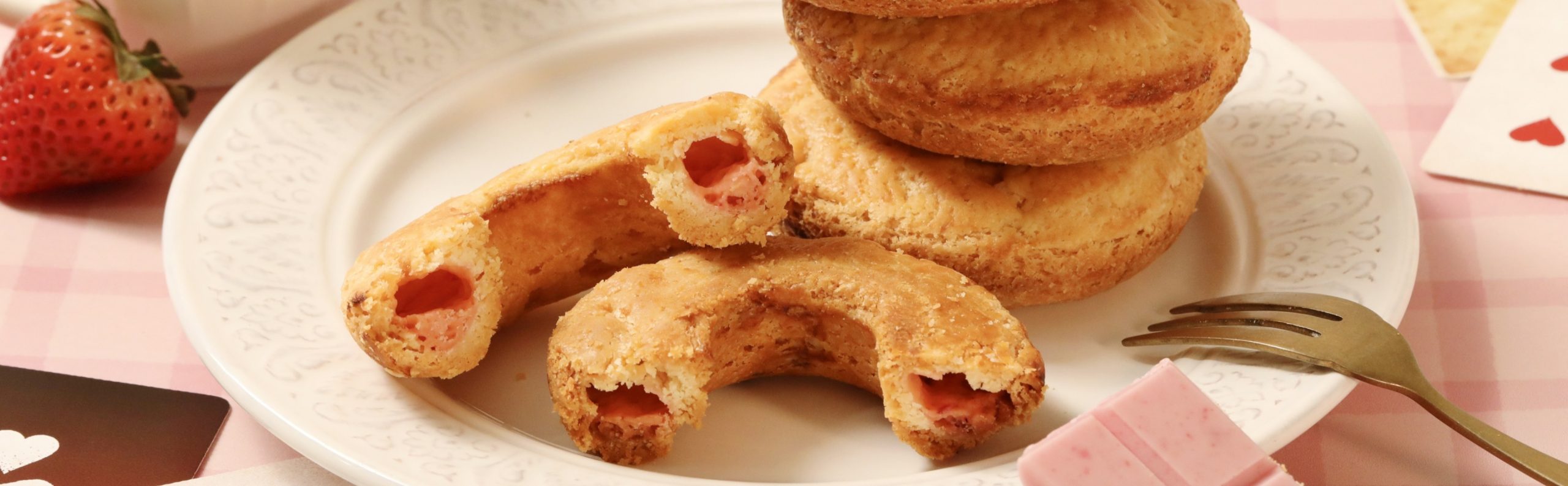 【人気焼き菓子がリニューアル！】『魔法のチョコパイリング』を11月3日より全国のスーパーマーケット・ドラッグストアにて新発売🍩🍓